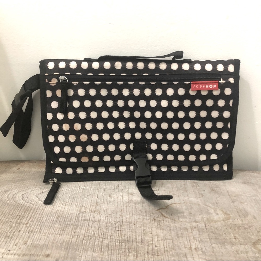 SKIP HOP PRONTO CHANGING STATION - CONNECTED DOTS